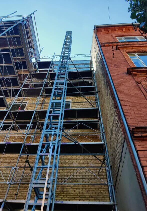 Færdig monteret mast til hejs på Frederiksberg